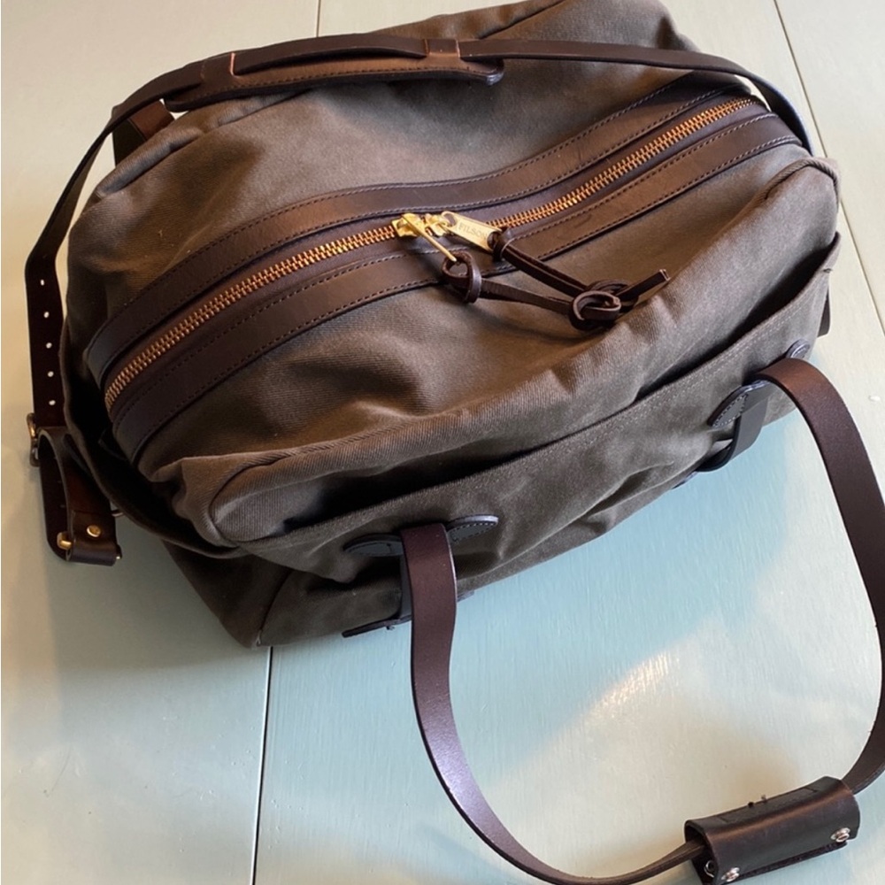Vintage Filson Men's Olive Bag